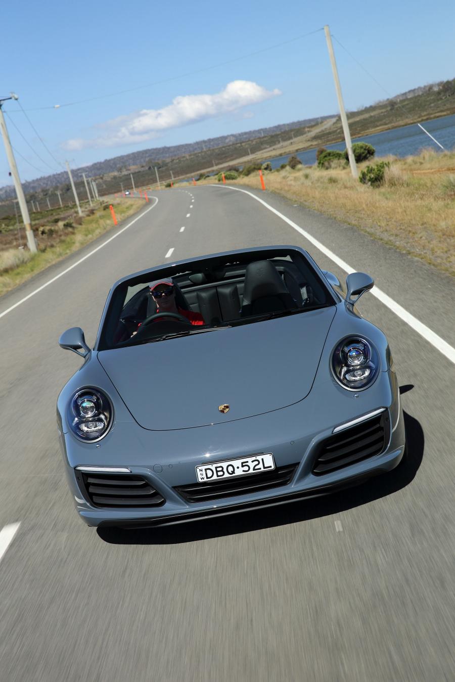  Porsche 911 Carrera Cabriolet 2016 года  (AU) (фото 29 из 29)